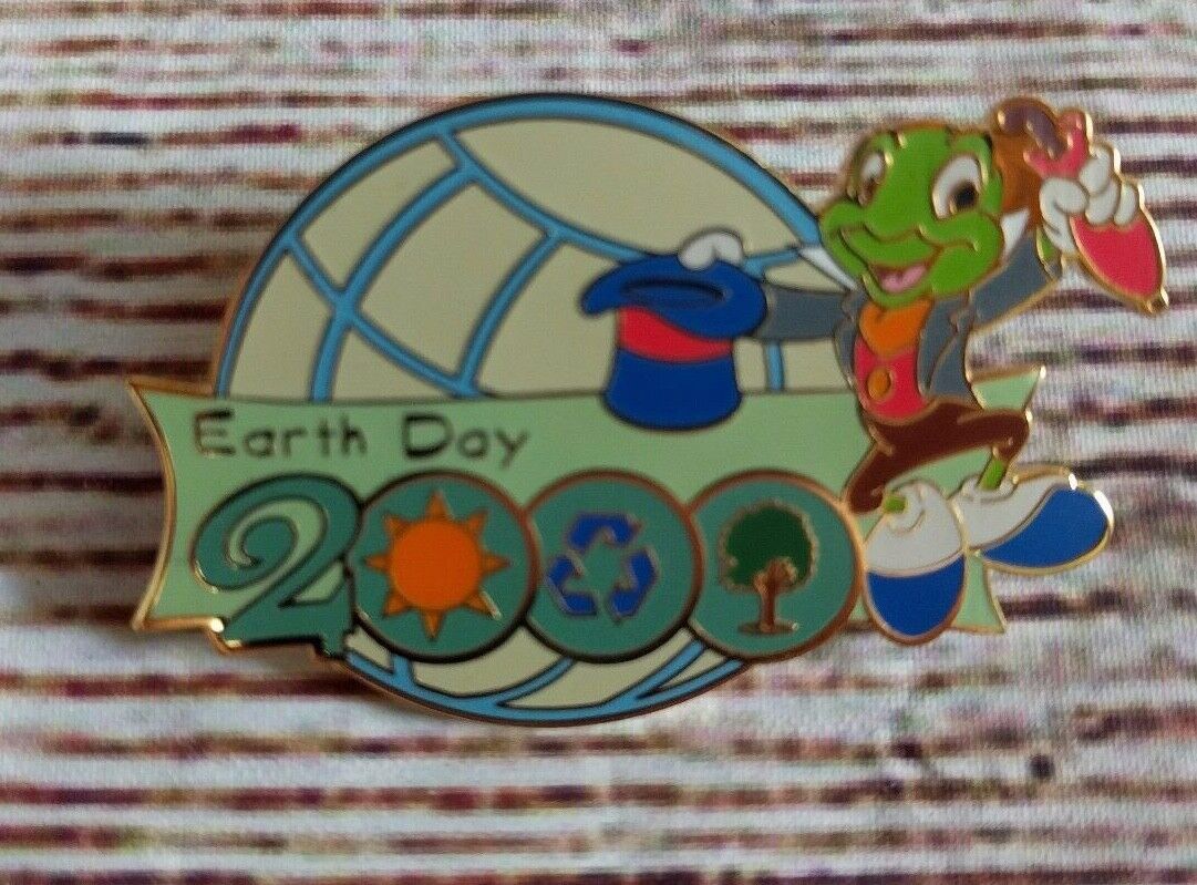 Disney Pin Earth Day 2000 Jiminy Cricket Environment Recycle Tree  LE 