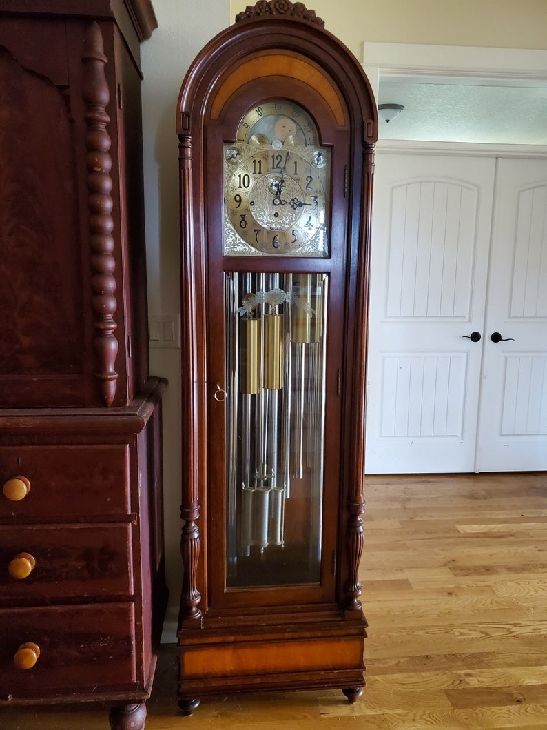 Herschede VIRGINIAN 276 Mahogany Grandfather 9 Tubular Pendulum Bell Chime Clock Herschede VIRGINIAN 276 Mahogany Grandfather 9 Tubular Pendulum Bell Chime Clock