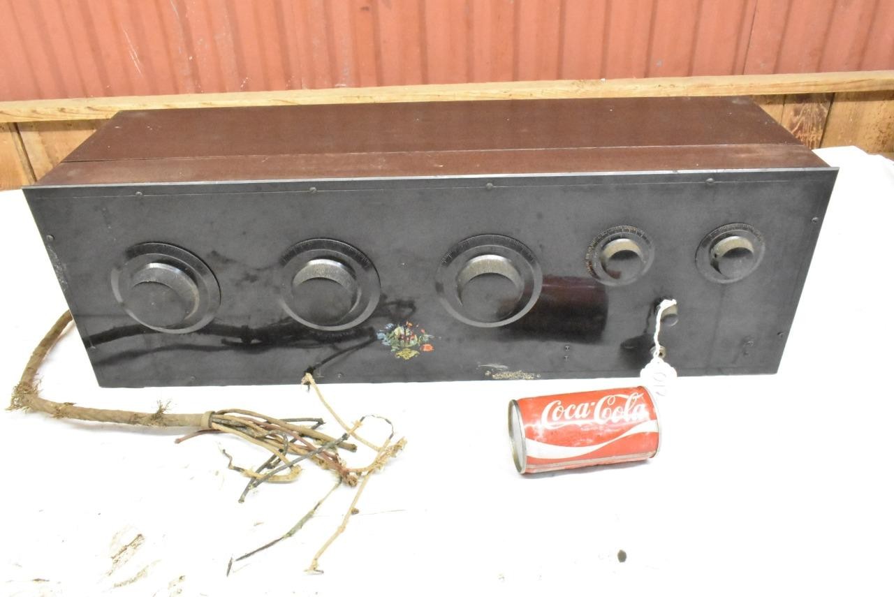 Freed Eisemann NR-7 NO. 748 GG Antique Radio Untested Selling As Is Parts Repair Freed Eisemann NR-7 NO. 748 GG Antique Radio Untested Selling As Is Parts Repair