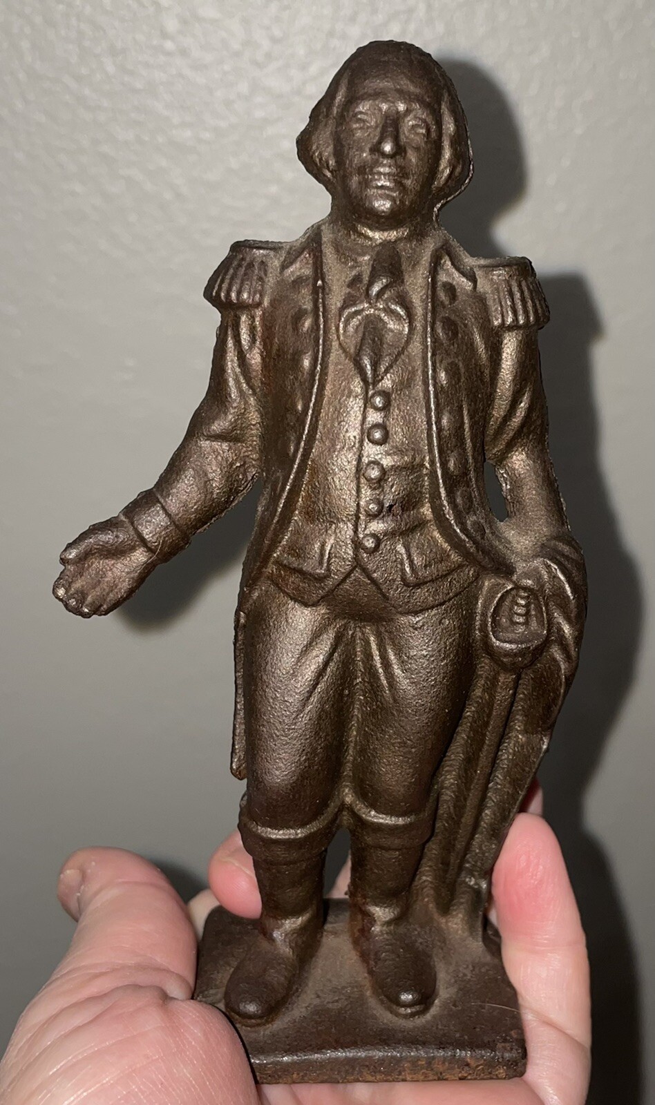 VERY RARE ANTIQUE CAST IRON GEORGE WASHINGTON FIGURINE BANK ? 6.25