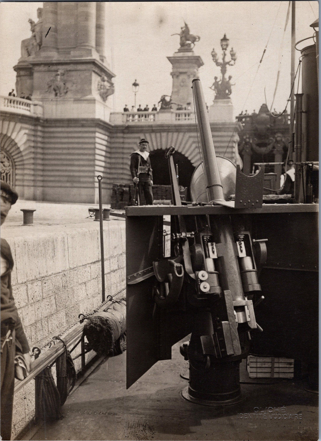 France, View of gunners passing through Paris, vintage print, circa 1910 print v France, View of gunners passing through Paris, vintage print, circa 1910 print v