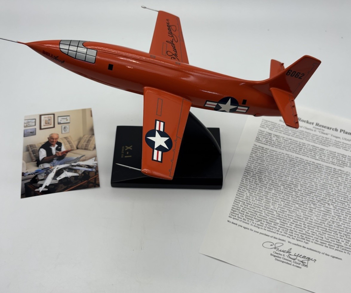Chuck Yeager Signed Bell X-1 Glamorous Glennis Danbury Mint COA Photo Box Chuck Yeager Signed Bell X-1 Glamorous Glennis Danbury Mint COA Photo Box