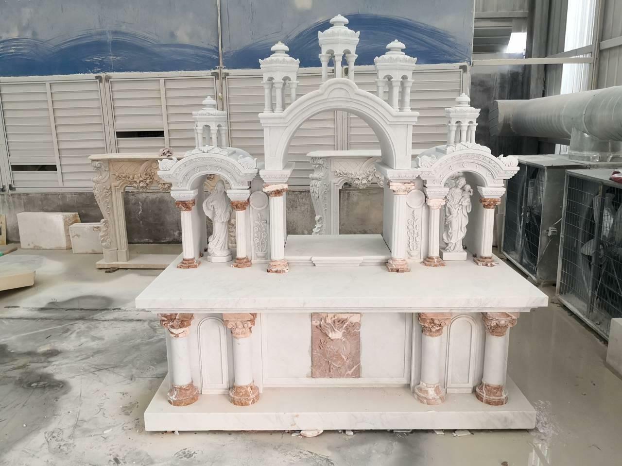 INCREDIBLE CARVED GOTHIC MARBLE RELIGIOUS CHURCH ALTAR WITH JESUS AND MARY - CA4 INCREDIBLE CARVED GOTHIC MARBLE RELIGIOUS CHURCH ALTAR WITH JESUS AND MARY - CA4