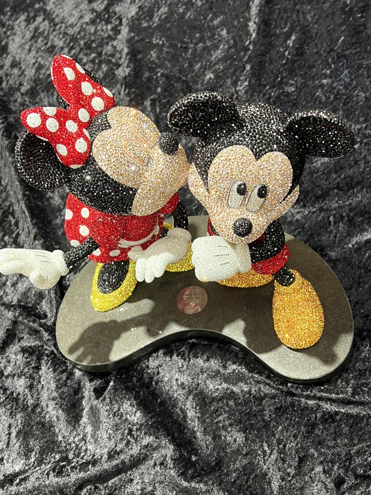 Swarovski Numbered Limited Edition 2016 Mickey & Minnie Couple Myriad 5176932 Swarovski Numbered Limited Edition 2016 Mickey & Minnie Couple Myriad 5176932