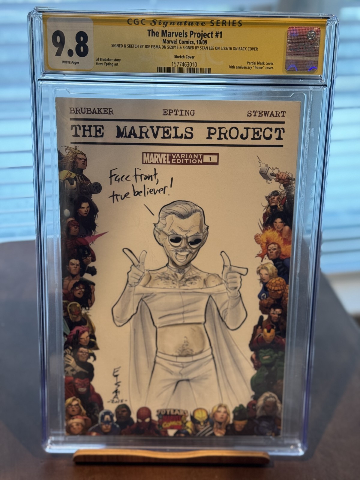 Marvels Project #1 CGC SS 9.8 Stan Lee SIGNED ONE OF A KIND EMMA FROST COSPLAY Marvels Project #1 CGC SS 9.8 Stan Lee SIGNED ONE OF A KIND EMMA FROST COSPLAY