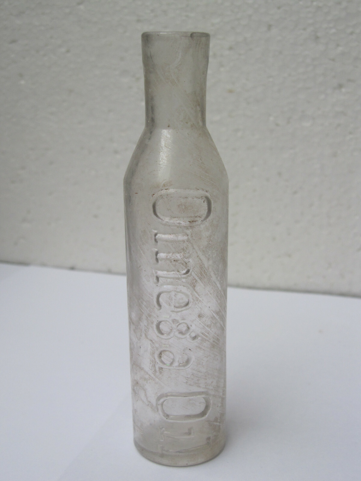 SUPERB OMEGA OIL CLEAR GLASS MEDICAL BOTTLE