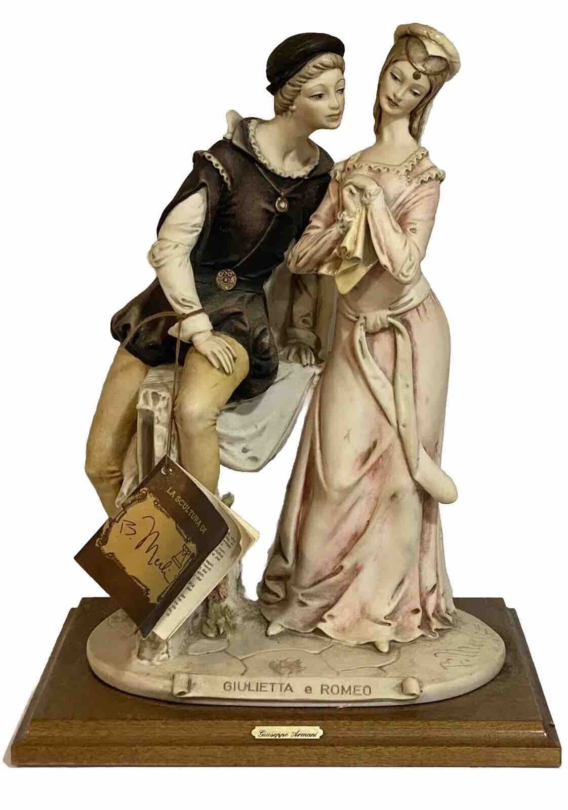 Giuseppe Armani Romeo and Juliet Statue Giulietta e Romeo 1973 Florenece Signed Giuseppe Armani Romeo and Juliet Statue Giulietta e Romeo 1973 Florenece Signed