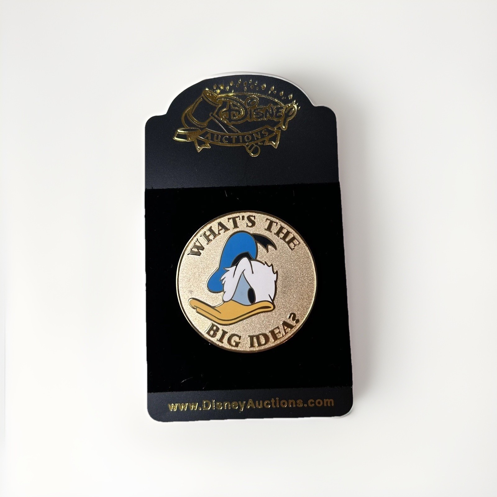 Disney Donald Duck Pin Auctions Exclusive LE 500 What's The Big Idea? Gold Tone Disney Donald Duck Pin Auctions Exclusive LE 500 What's The Big Idea? Gold Tone