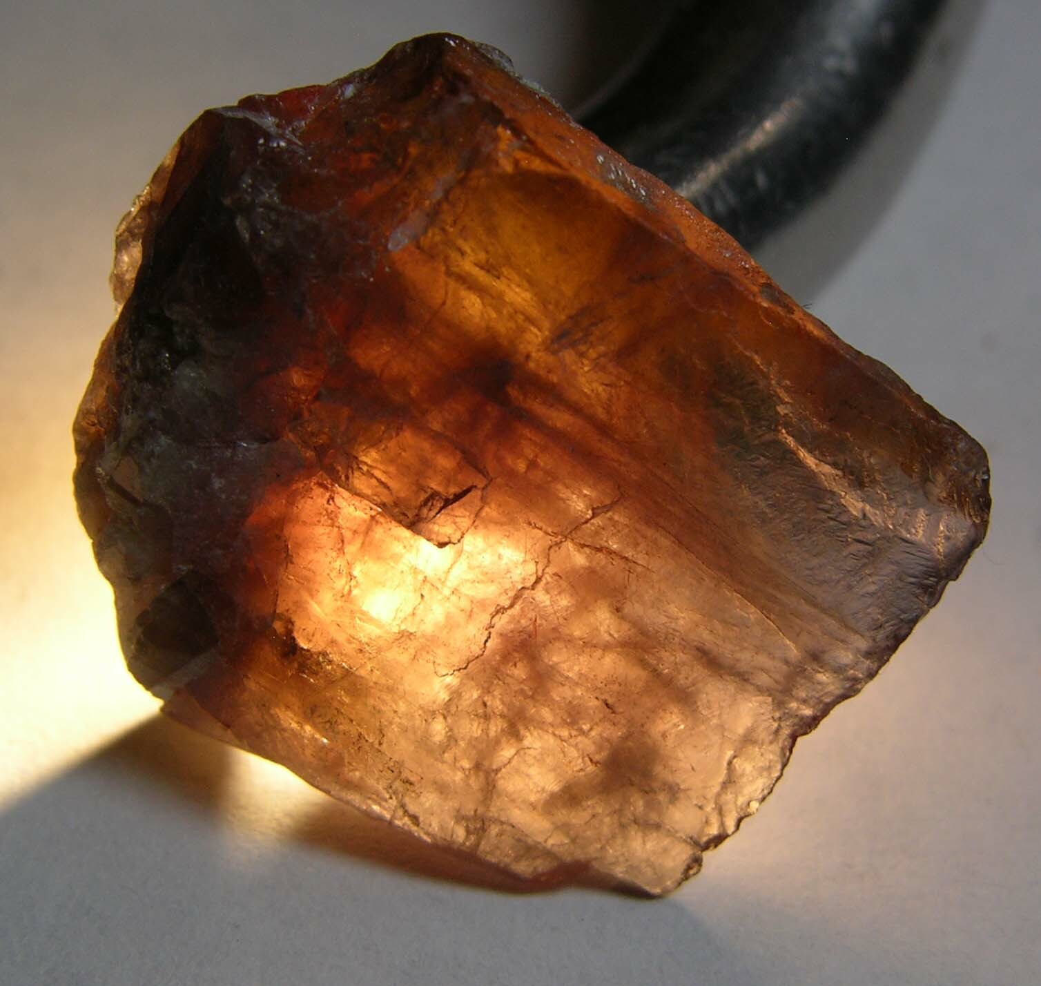 #24 Afghanistan 19.55ct Natural Rare Raw Rough Axinite Crystal Specimen 3.85g #24 Afghanistan 19.55ct Natural Rare Raw Rough Axinite Crystal Specimen 3.85g