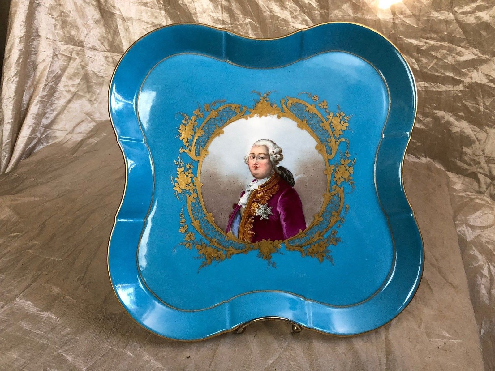 FRANCE LOUIS XVI SEVRES 1740-1770 Exquisite Porcelain Plate 18 century FRANCE LOUIS XVI SEVRES 1740-1770 Exquisite Porcelain Plate 18 century