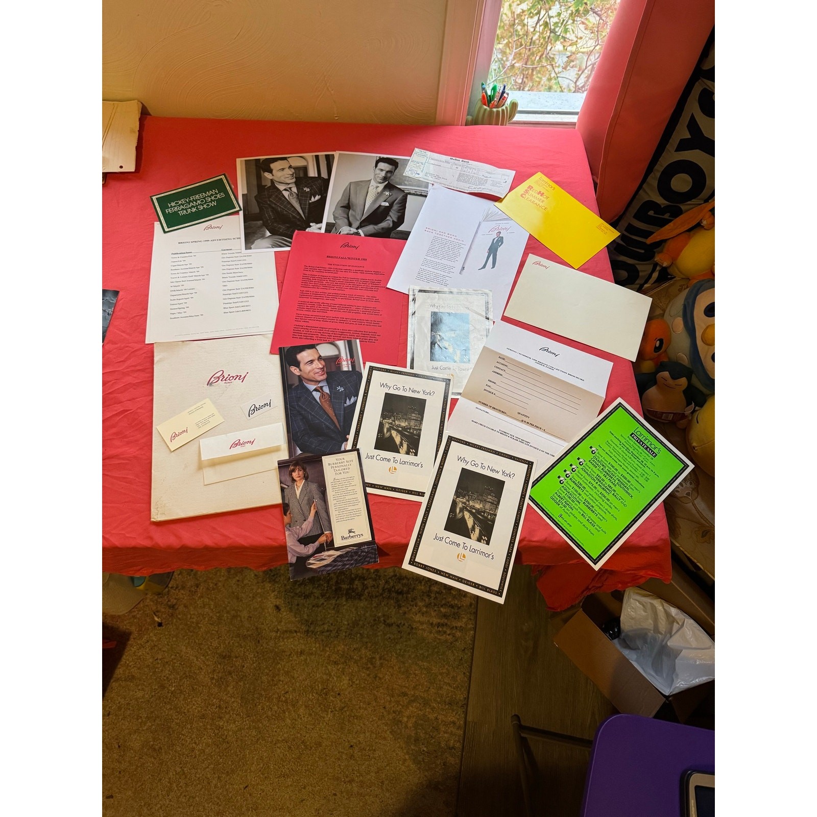 Vintage Larrimor's Pittsburgh Retail & Brioni James Bond 1999 Ephemera Archive