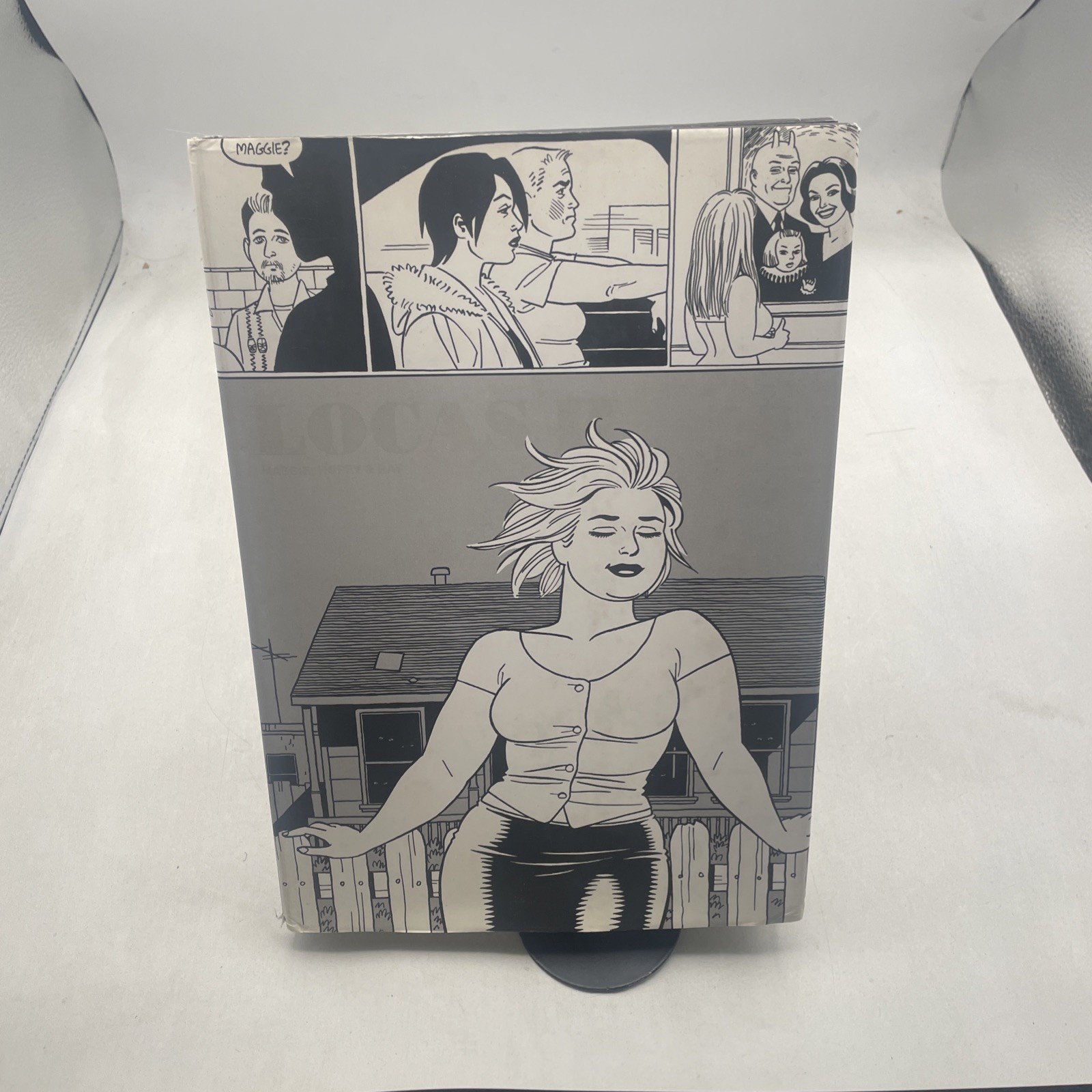 LOCAS II: MAGGIE, HOPEY & RAY (LOVE & ROCKETS) By Jaime Hernandez - Hardcover LOCAS II: MAGGIE, HOPEY & RAY (LOVE & ROCKETS) By Jaime Hernandez - Hardcover