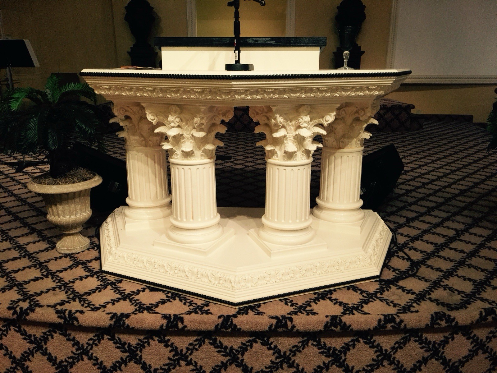 Pulpit Custom Made Corinthian : Sturdy Excellent Cond ; Absolutely 1 Of A Kind