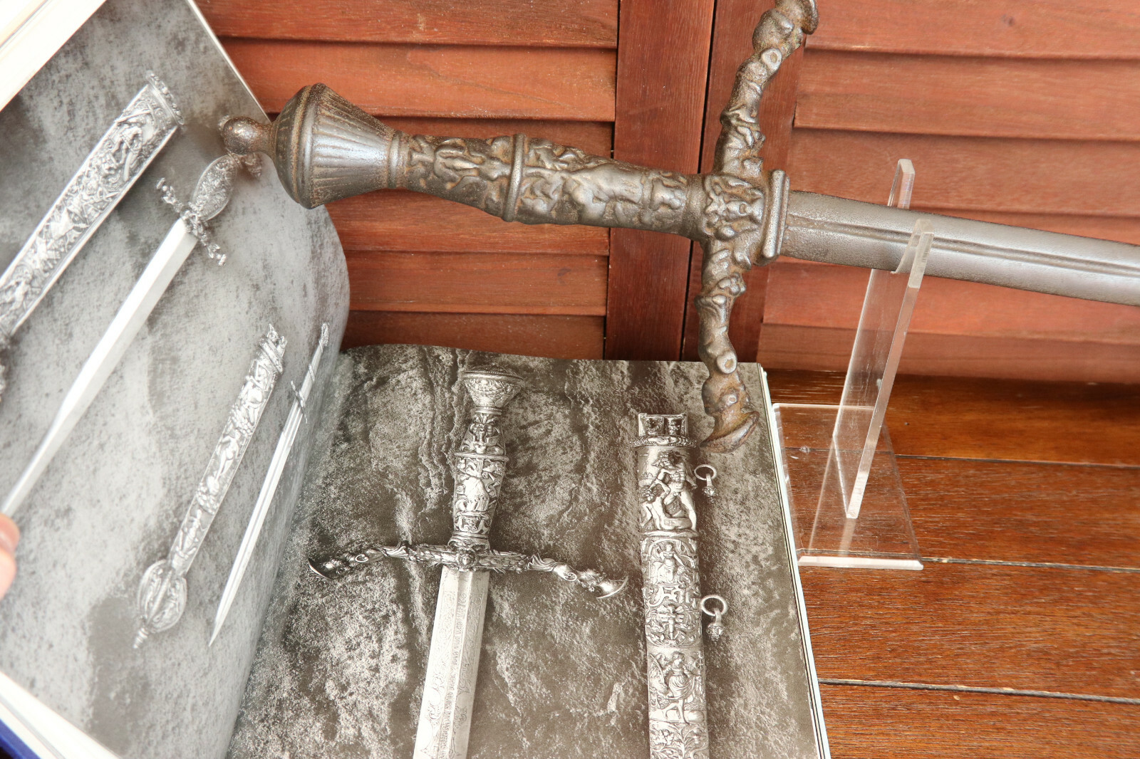 16th Century Scarce 1500s Antique Medieval Heavy German English Sword 43½ 16th Century Scarce 1500s Antique Medieval Heavy German English Sword 43½