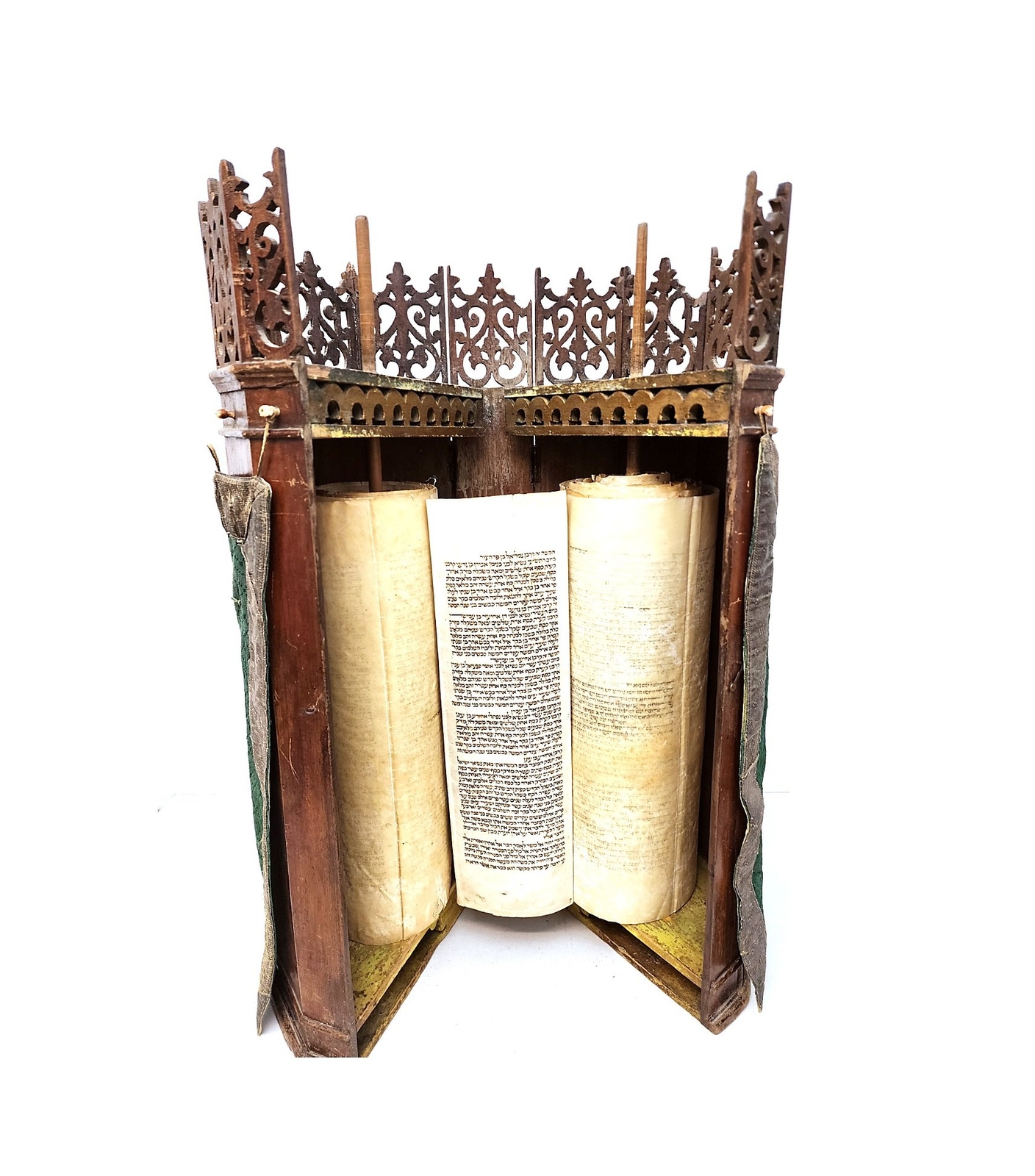 Torah Scroll From Tunisia Card 49cm Bag 80cm Special And Rare By Tifara Judaica Torah Scroll From Tunisia Card 49cm Bag 80cm Special And Rare By Tifara Judaica