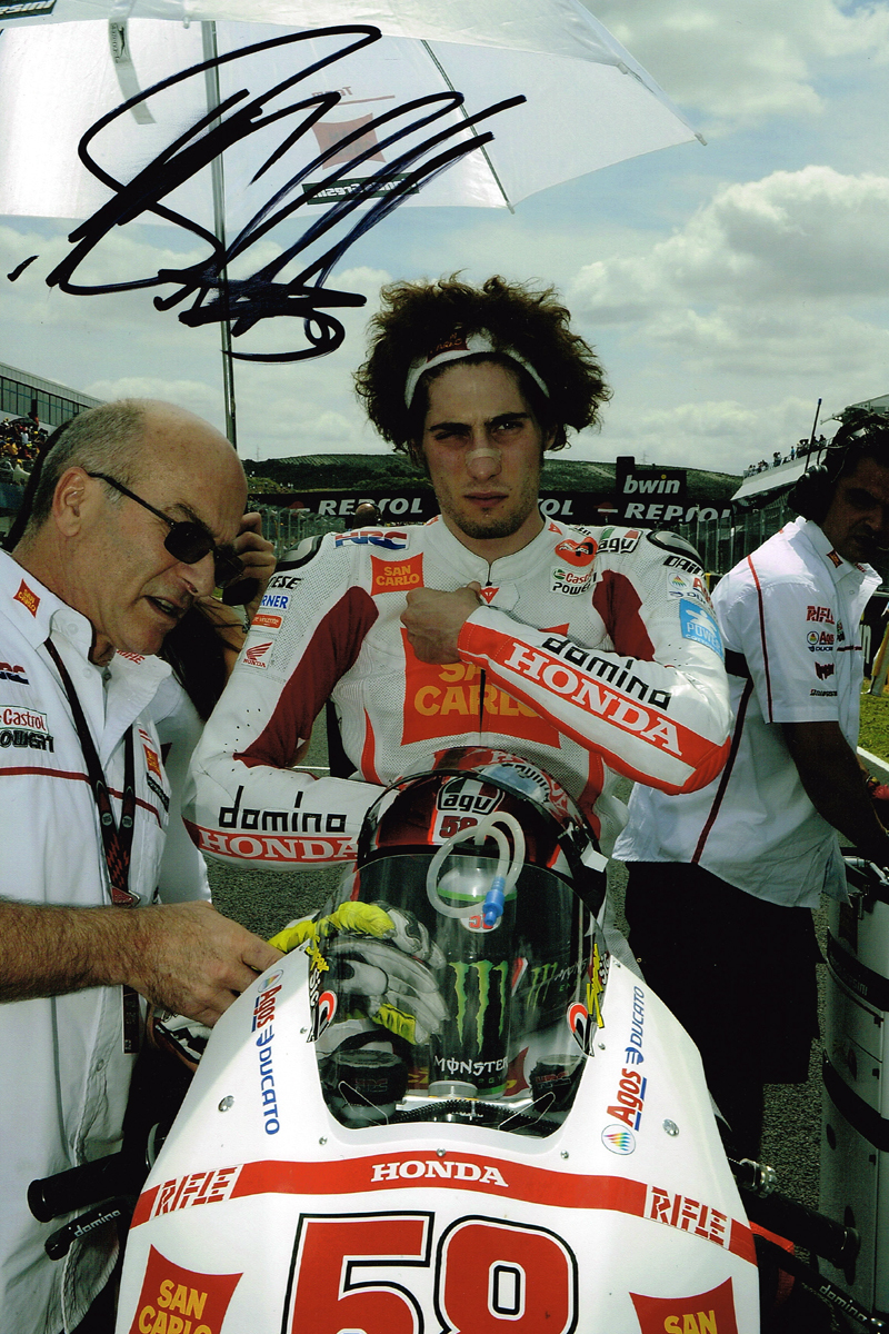 Marco Simoncelli In Person Signed Autograph MotoGP 12x8 Photo + Dealer COA Marco Simoncelli In Person Signed Autograph MotoGP 12x8 Photo + Dealer COA