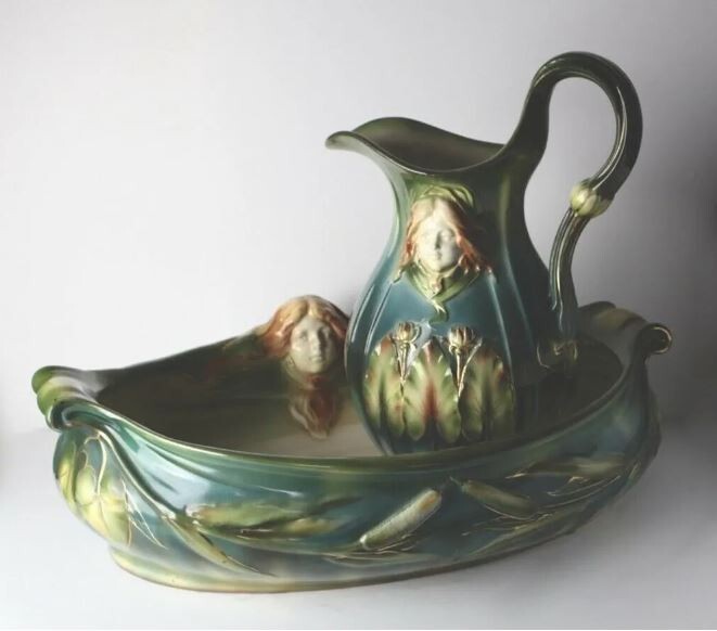 Franz Mehlem Porcelain Wash Bowl / Basin & Pitcher, Art Nouveau design Franz Mehlem Porcelain Wash Bowl / Basin & Pitcher, Art Nouveau design