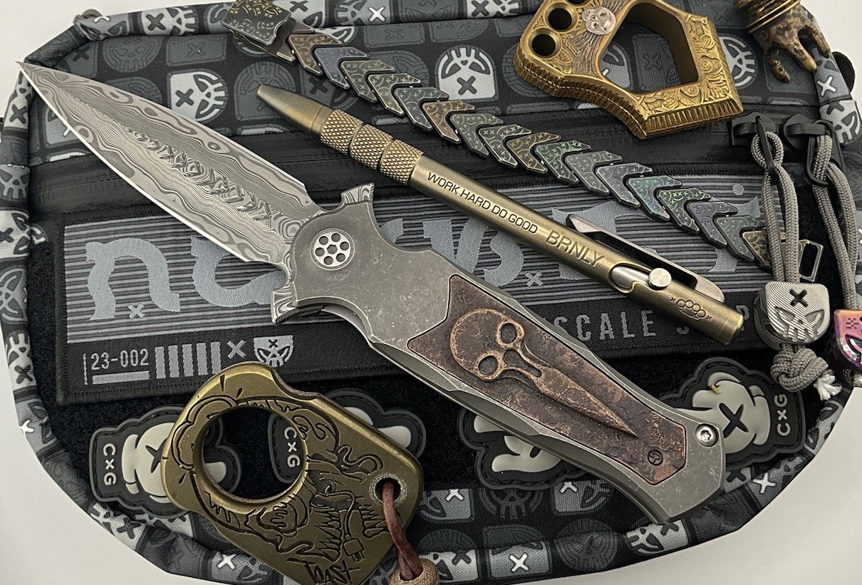 Sharp By Design x Serge Panchenko Mini Arch Nemesis Titanium Damascus Custom Sharp By Design x Serge Panchenko Mini Arch Nemesis Titanium Damascus Custom