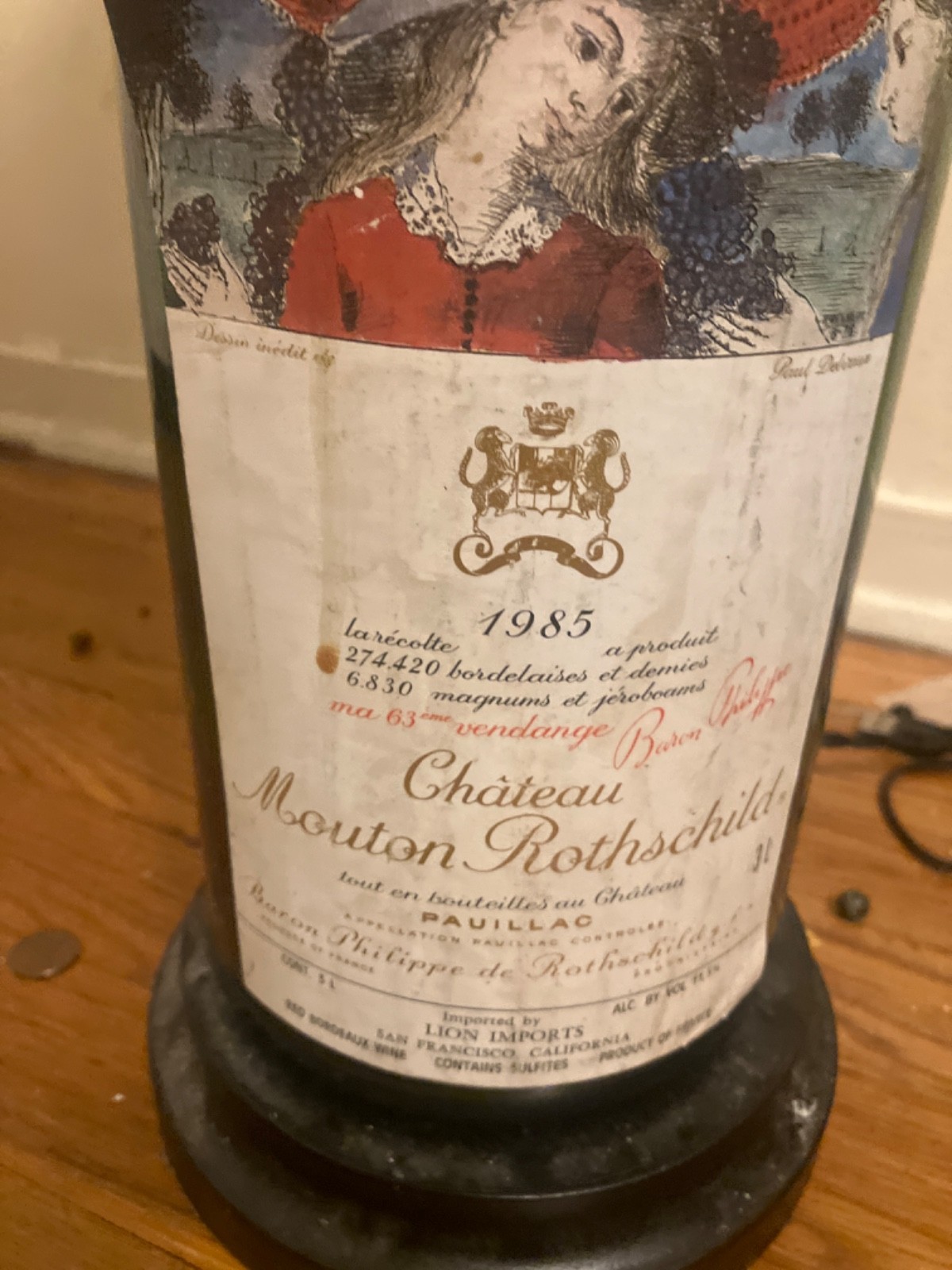 Château Mouton Rothschild 1985 Custom Lamp Château Mouton Rothschild 1985 Custom Lamp