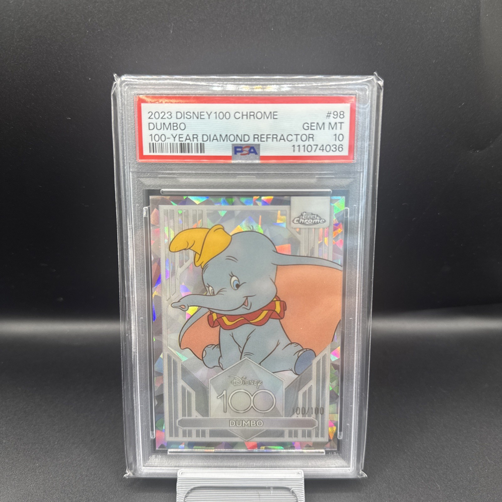2023 Topps Disney Chrome 100 Dumbo #98 Diamond Refractor 100/100 PSA 10
