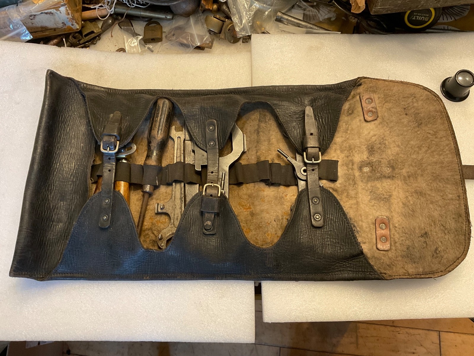 WW1 USA TOOL ROLL MILITARY ARMOURER LEATHER VINTAGE WW2 ARMY TOOLS MIX JEEP WW1 USA TOOL ROLL MILITARY ARMOURER LEATHER VINTAGE WW2 ARMY TOOLS MIX JEEP