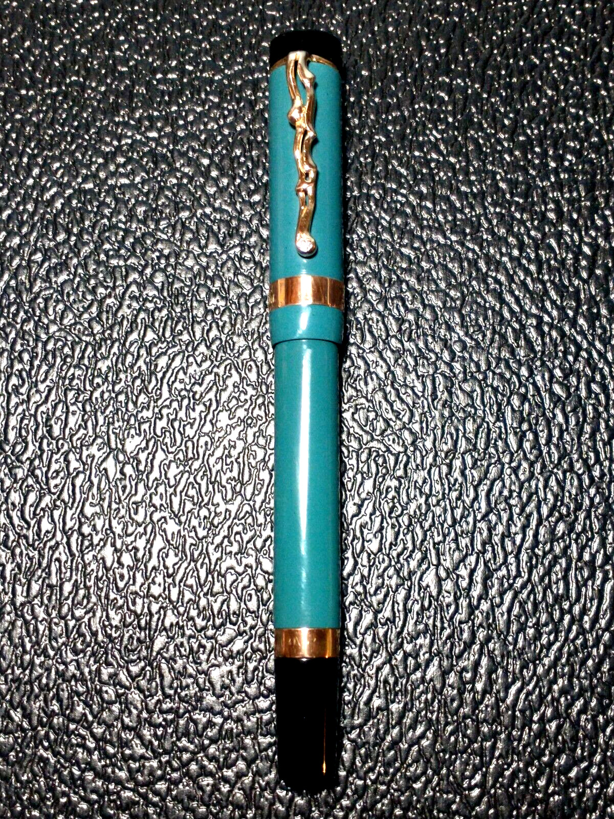 DUOFOLD BY M. FULTZ 14K TRIM WITH DIAMOND VINTAGE FOUNTAIN PEN 18K 750 STUB NIB DUOFOLD BY M. FULTZ 14K TRIM WITH DIAMOND VINTAGE FOUNTAIN PEN 18K 750 STUB NIB