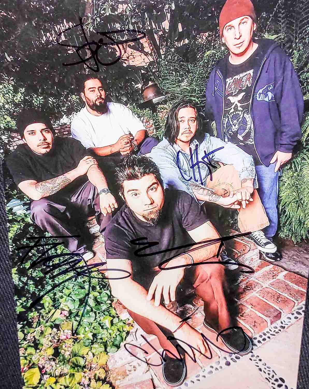 Deftones - original in person autograph - classic line up - rare - signed picture Deftones - original in person autograph - classic line up - rare - signed picture