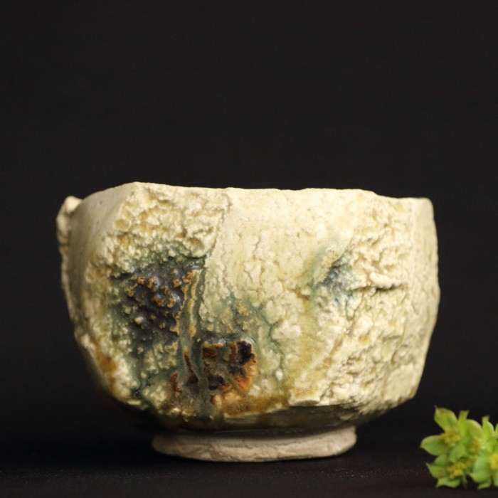 Matsuzaki Ken Yellow-Seto Matcha Chawan, Mashiko Ware Tea Bowl w/ Paulownia Box Matsuzaki Ken Yellow-Seto Matcha Chawan, Mashiko Ware Tea Bowl w/ Paulownia Box