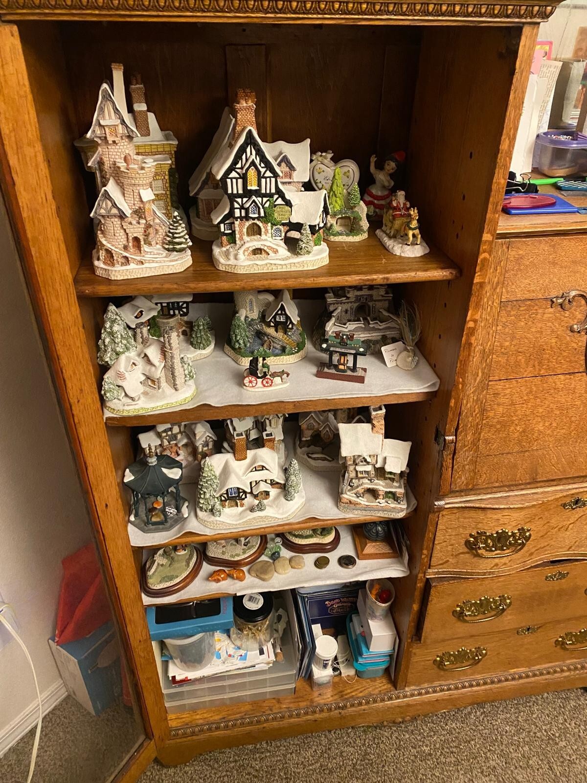 Vintage David Winter Cottages, Thomas Kinkade Art Vintage David Winter Cottages, Thomas Kinkade Art