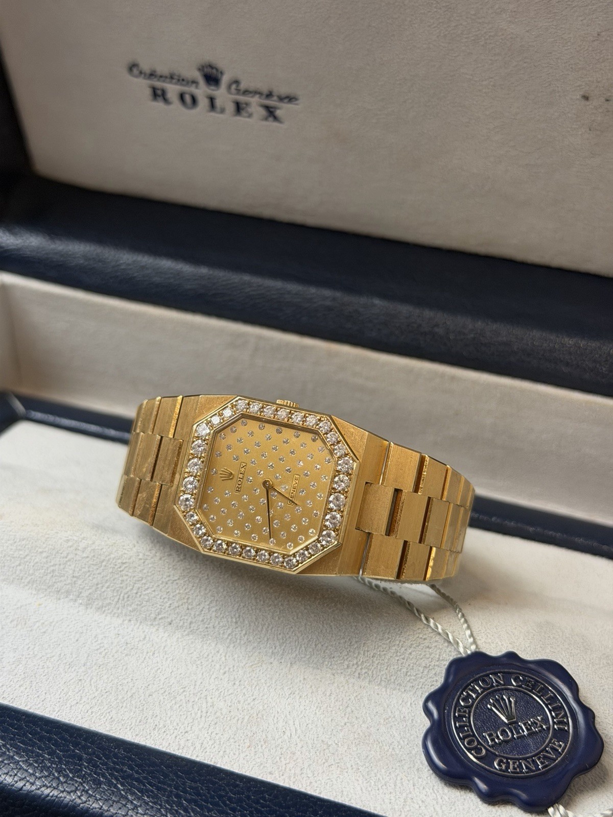 *Rare* Rolex Cellini Géneve 18k Yellow Gold 4951 Reference *Rare* Rolex Cellini Géneve 18k Yellow Gold 4951 Reference