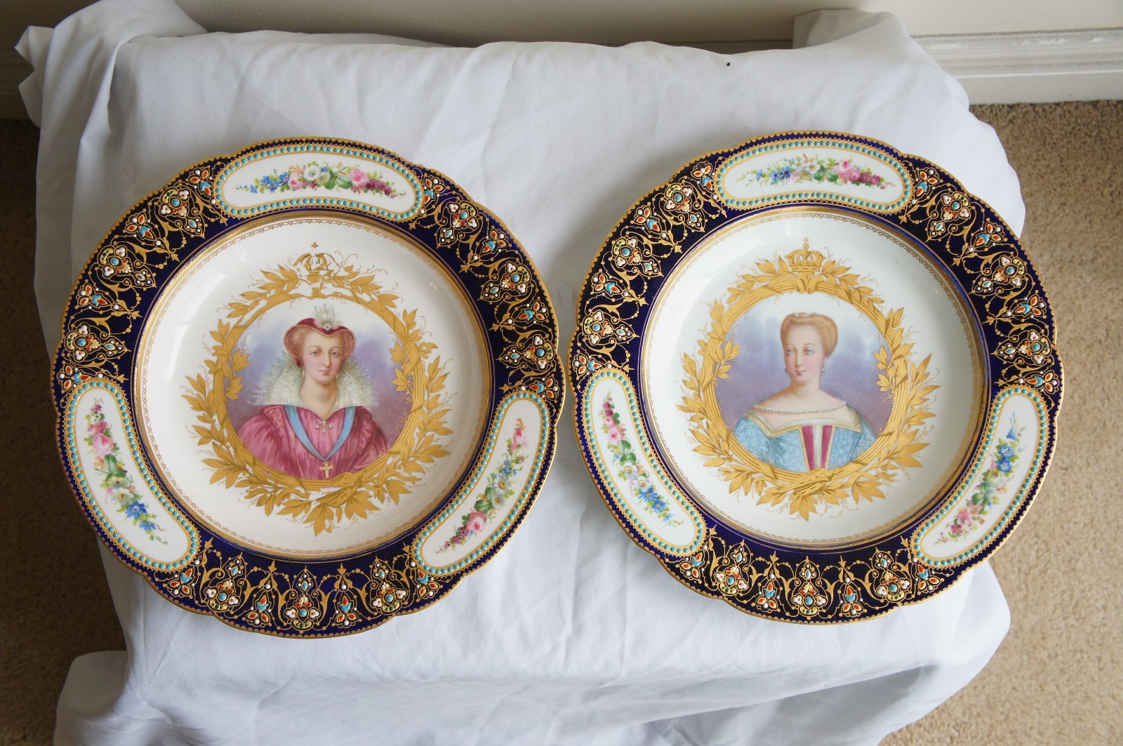 Set of Two Late 18th Century- Early 19th Century French Porcelain Sevres Plates Set of Two Late 18th Century- Early 19th Century French Porcelain Sevres Plates
