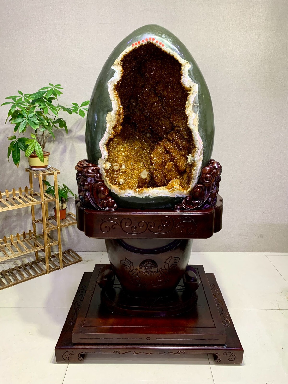 1102lb Natural High grade citrine Crystal Church Cathedral Geode dinosaur egg 1102lb Natural High grade citrine Crystal Church Cathedral Geode dinosaur egg