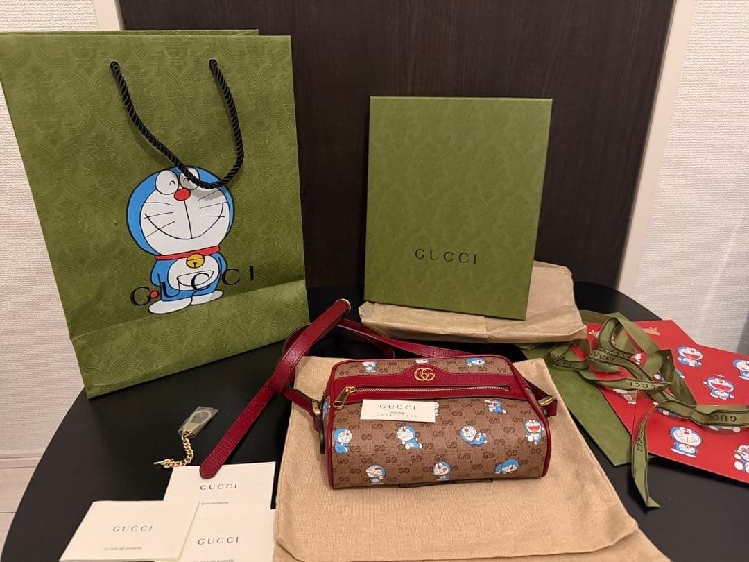 Gucci Doraemon GG Supreme Shoulder Bag Limited Collaboration w/ Sticker 4095MT