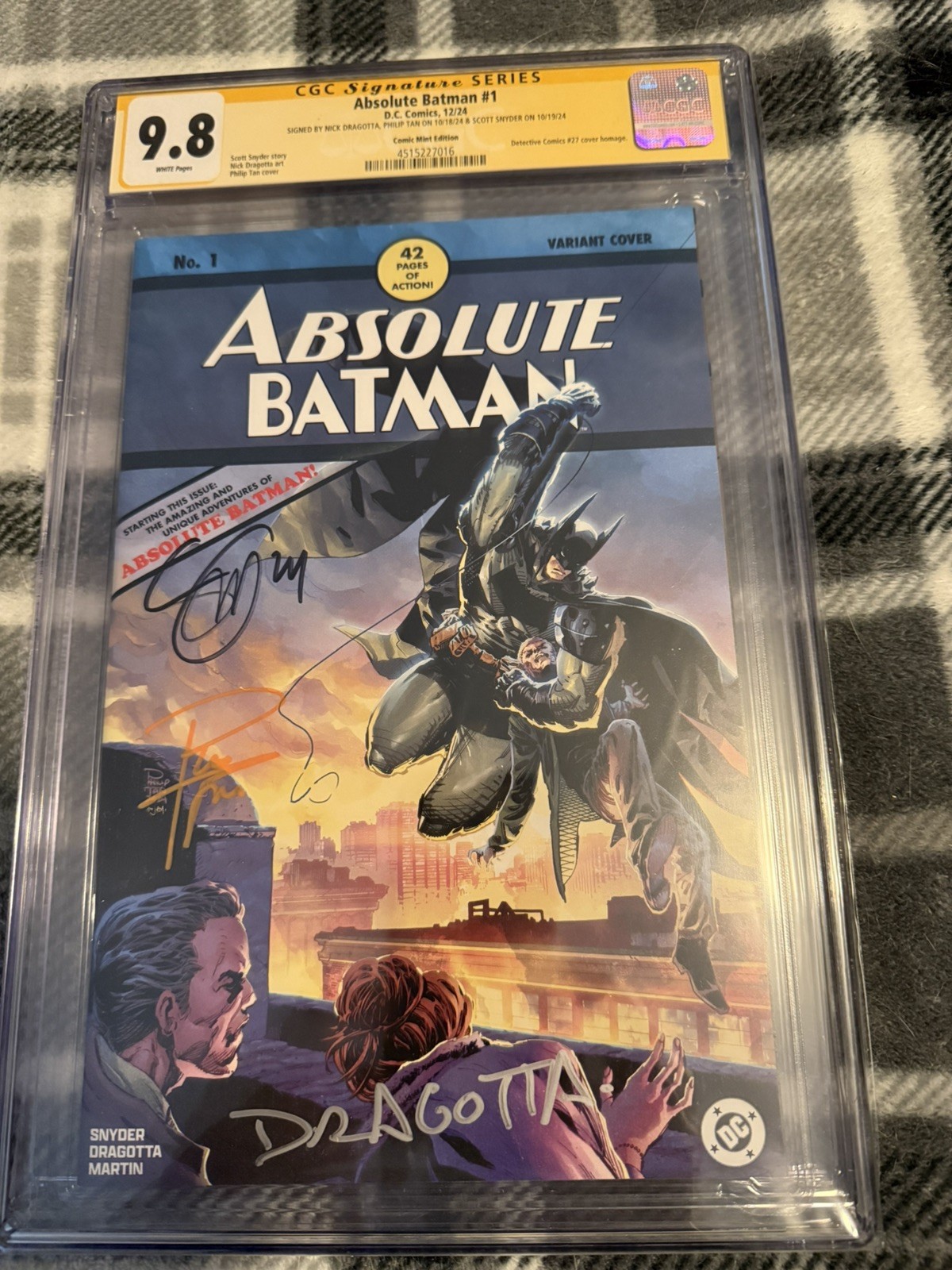 Absolute Batman 1 CGC SS 9.8 NYCC Variant Detective Comics 27 Triple Signature 