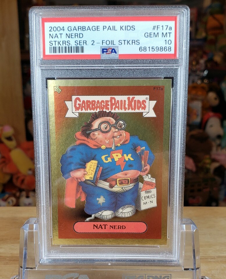 2004 Garbage Pail Kids NAT NERD Superman Parody Gold Foil ERROR PSA 10 Gem *READ 2004 Garbage Pail Kids NAT NERD Superman Parody Gold Foil ERROR PSA 10 Gem *READ