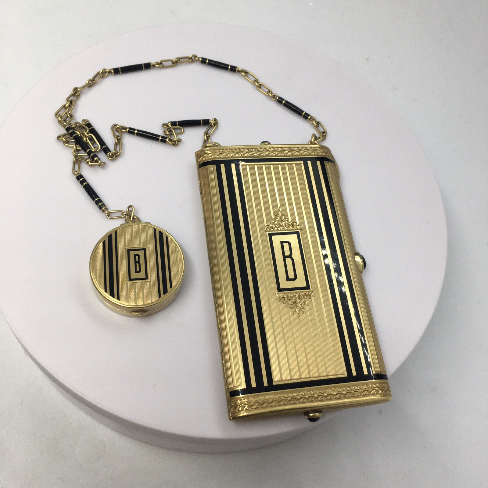 Art Deco 14K GOLD Makeup Case Compact Powder Rouge 1930s American made 99.2 Gr Art Deco 14K GOLD Makeup Case Compact Powder Rouge 1930s American made 99.2 Gr