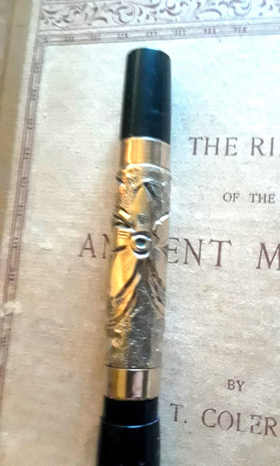 RARE ANTQ 1900s EXQUISITE BLACK, CHASED GOLD, 14K #4 NIB◇FILLER FOUNTAIN PEN◇A+ RARE ANTQ 1900s EXQUISITE BLACK, CHASED GOLD, 14K #4 NIB◇FILLER FOUNTAIN PEN◇A+