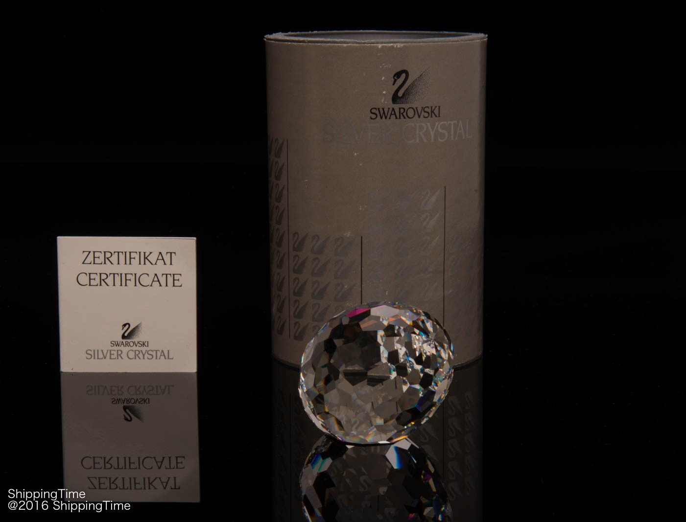Swarovski Desk Paperweight Presse Papier Egg Vitrail 010055 Swarovski Desk Paperweight Presse Papier Egg Vitrail 010055