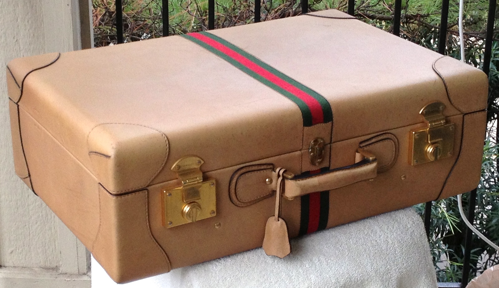 Rarest of the rare –50’s-early 60’s GUCCI calfskin suitcase (8.5”x17”x26”) Italy Rarest of the rare –50’s-early 60’s GUCCI calfskin suitcase (8.5”x17”x26”) Italy