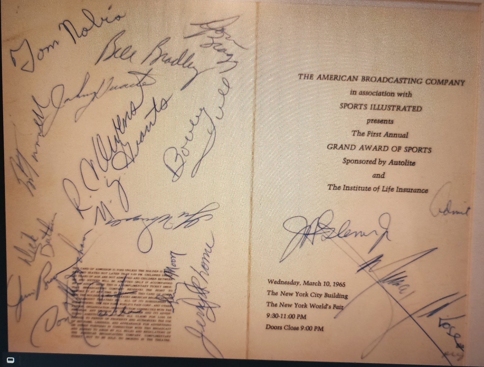 Sports autographs Jim Brown, John Glenn Jr., Dick Butkus, Bobby Hull, and more Sports autographs Jim Brown, John Glenn Jr., Dick Butkus, Bobby Hull, and more