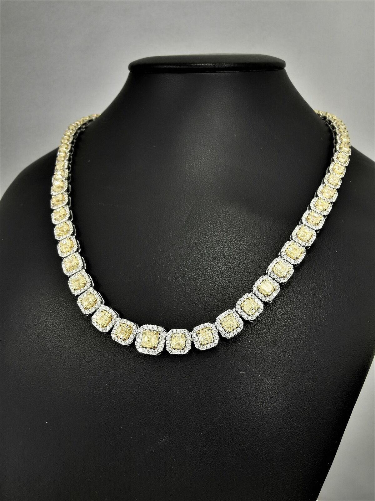 Diamond Designer Necklace 33.59 Ct 14k White Gold Fancy Yellow VS1-VS2 Round