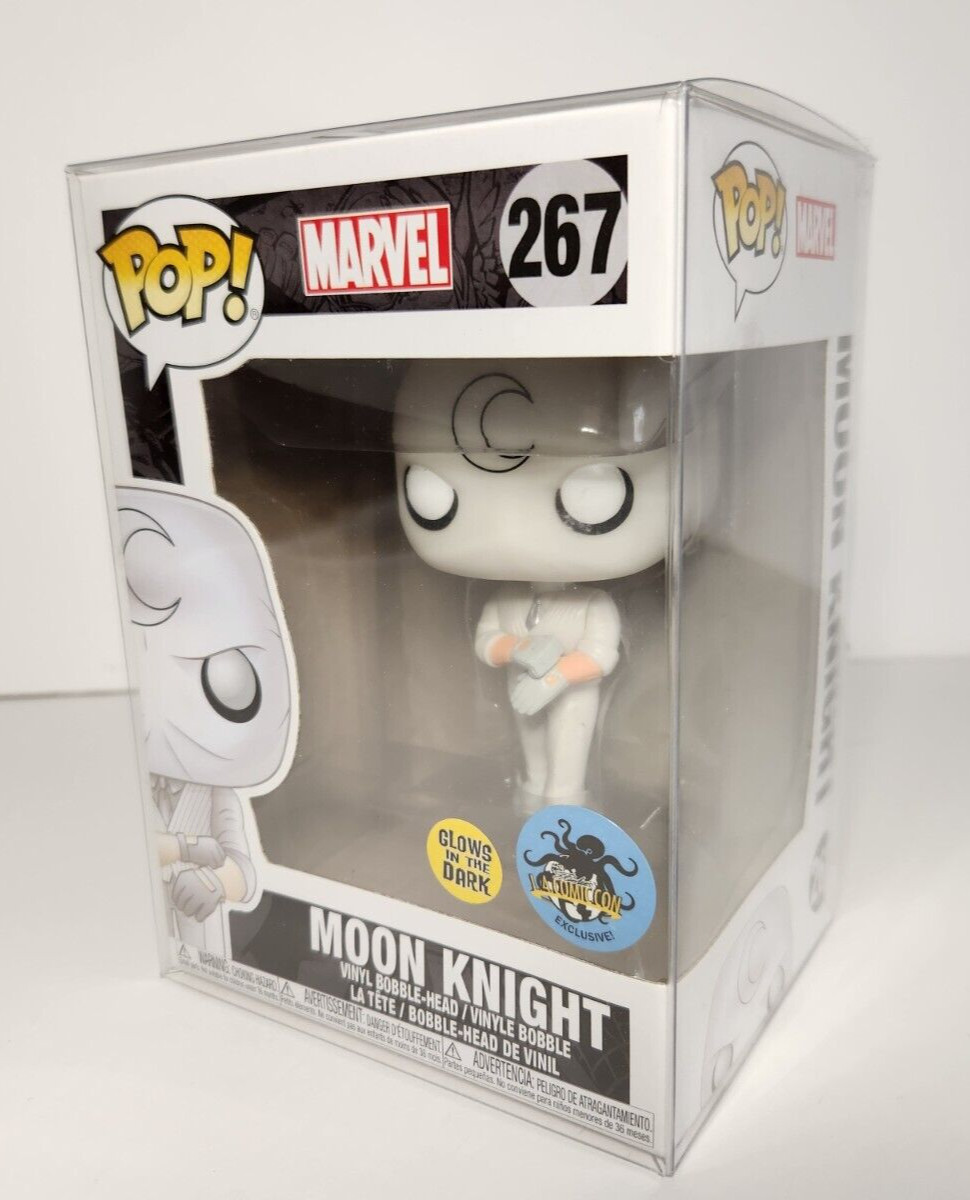 Marvel GITD Moon Knight #267 LA Con 2017 Green Glow in the Dark RARE + Protector Marvel GITD Moon Knight #267 LA Con 2017 Green Glow in the Dark RARE + Protector
