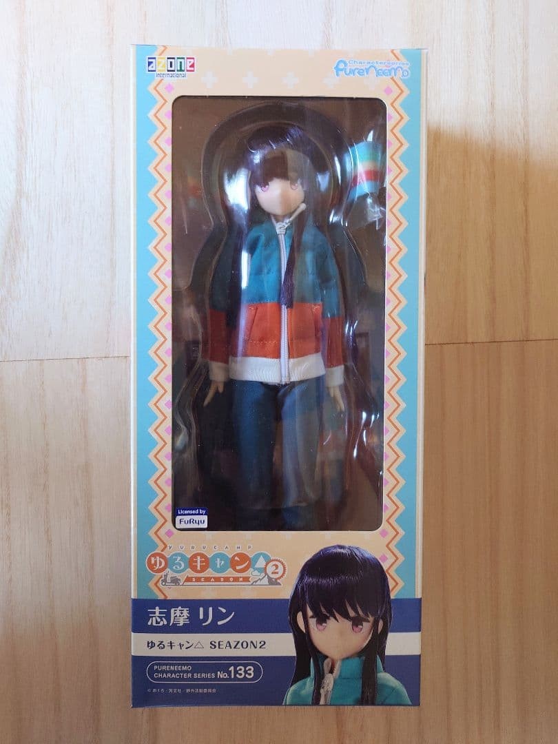 Azone International 1/6 Pureneemo Yurucamp Shima Rin Doll From Japan