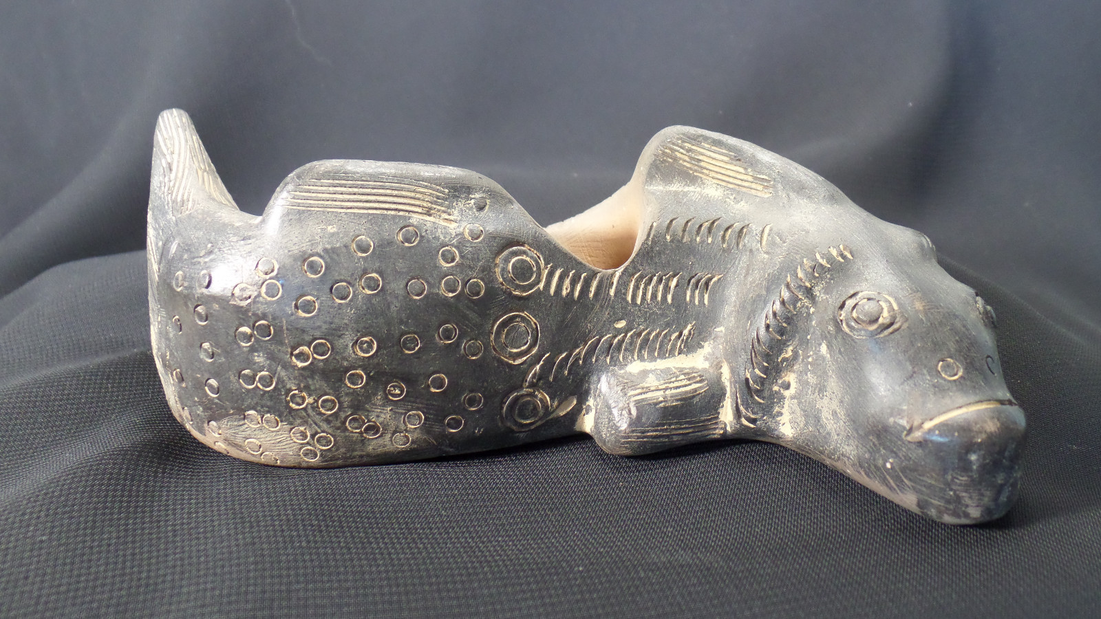 X-RARE NW Coast Shaman's Eel Totem Pipe 1800s WA