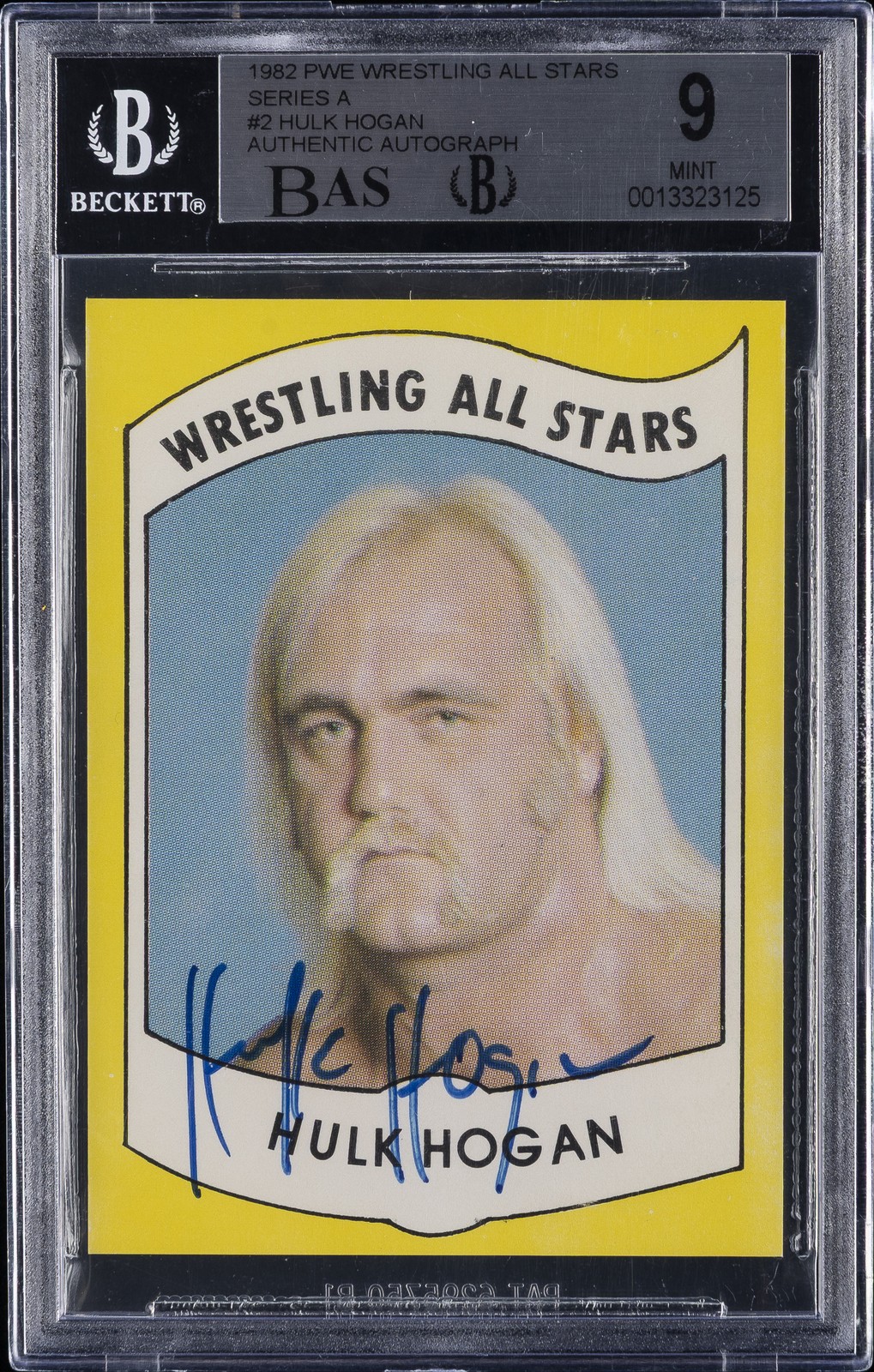 1982 PWE WRESTLING ALL STARS SER A #2 HULK HOGAN BGS 9