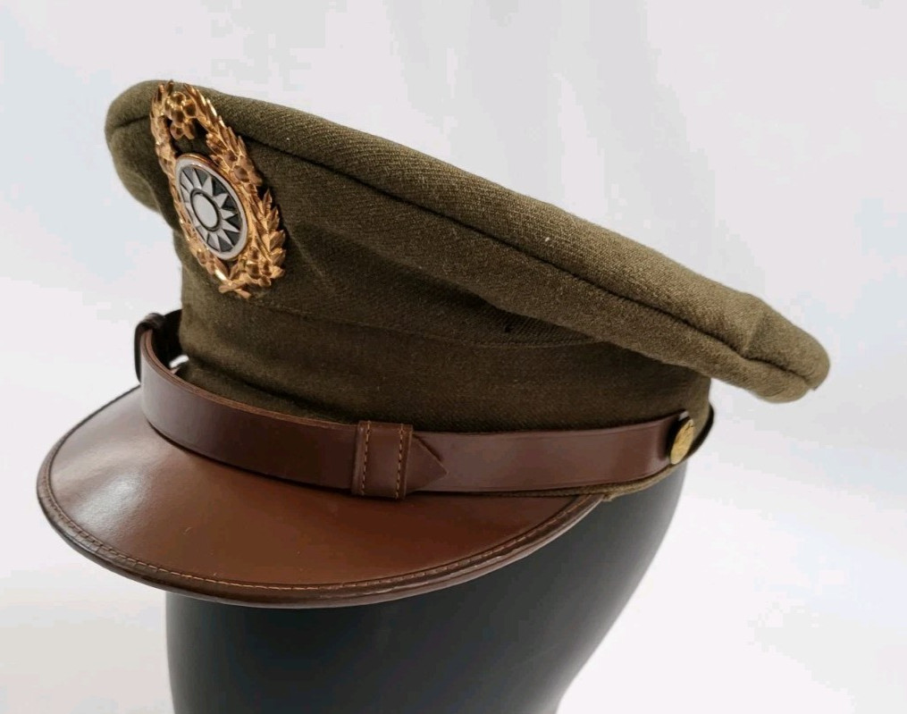 Very RARE US Made WW2 WWII ROC Chinese Army Officer's Visor Hat Cap Very RARE US Made WW2 WWII ROC Chinese Army Officer's Visor Hat Cap