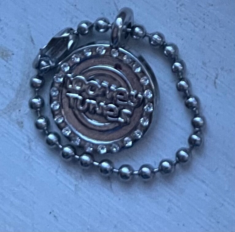 Exclusive loony tunes diamond key chain real diamonds clear and good to flex. Exclusive loony tunes diamond key chain real diamonds clear and good to flex.