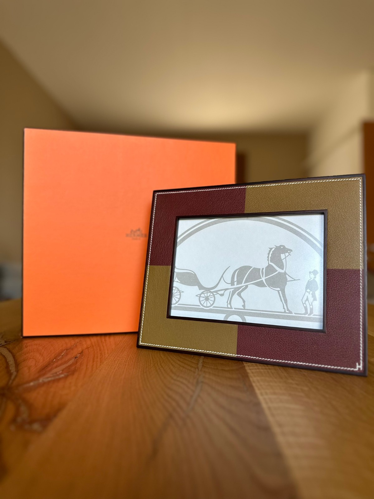 Hermès Pleiade en Casaque Medium H460239M 01 Photo Frame New Full Set