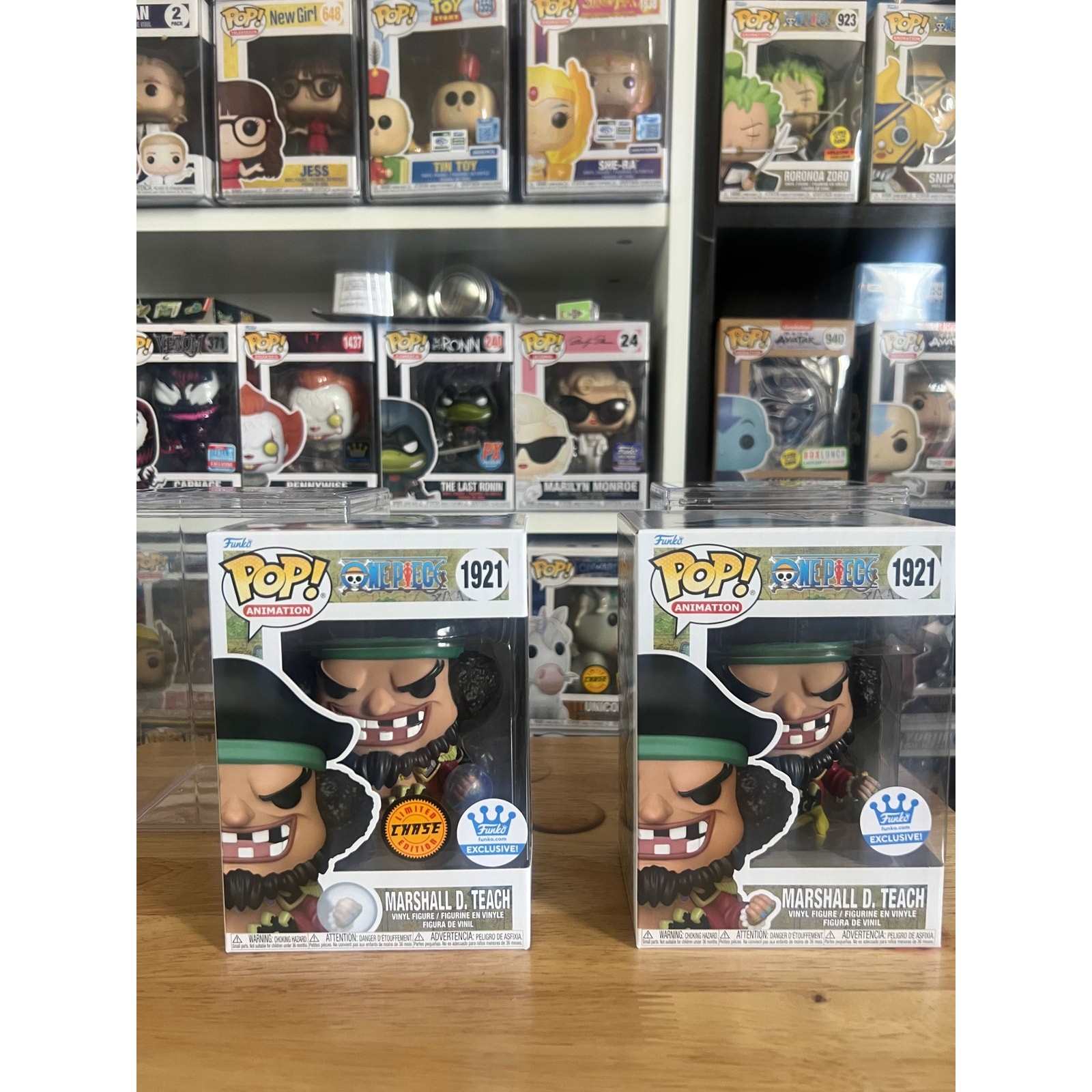 CHASE BUNDLE NEW IN HAND LE EXC Marshall D. Teach One Piece Funko Pop #1921 CHASE BUNDLE NEW IN HAND LE EXC Marshall D. Teach One Piece Funko Pop #1921