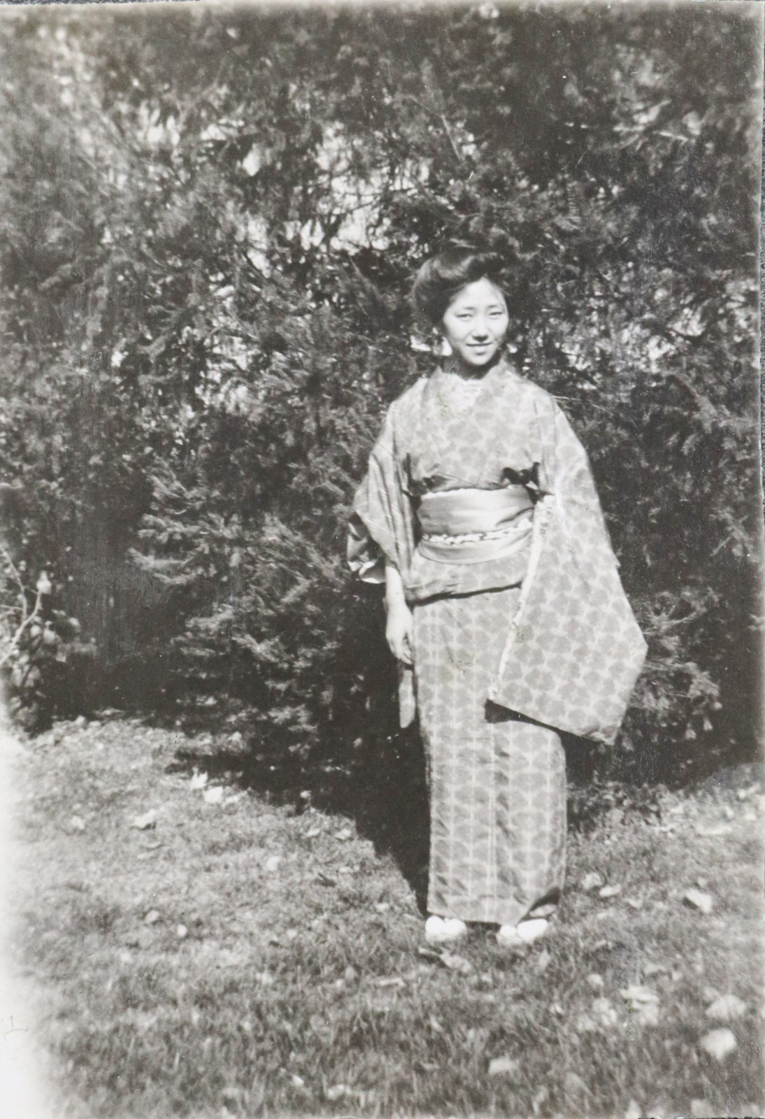 [ILLINOIS-ST. MARY’S SCHOOL-FEMALE STUDENT LIFE] Album, ca. 202 Photos. Ca. 1912